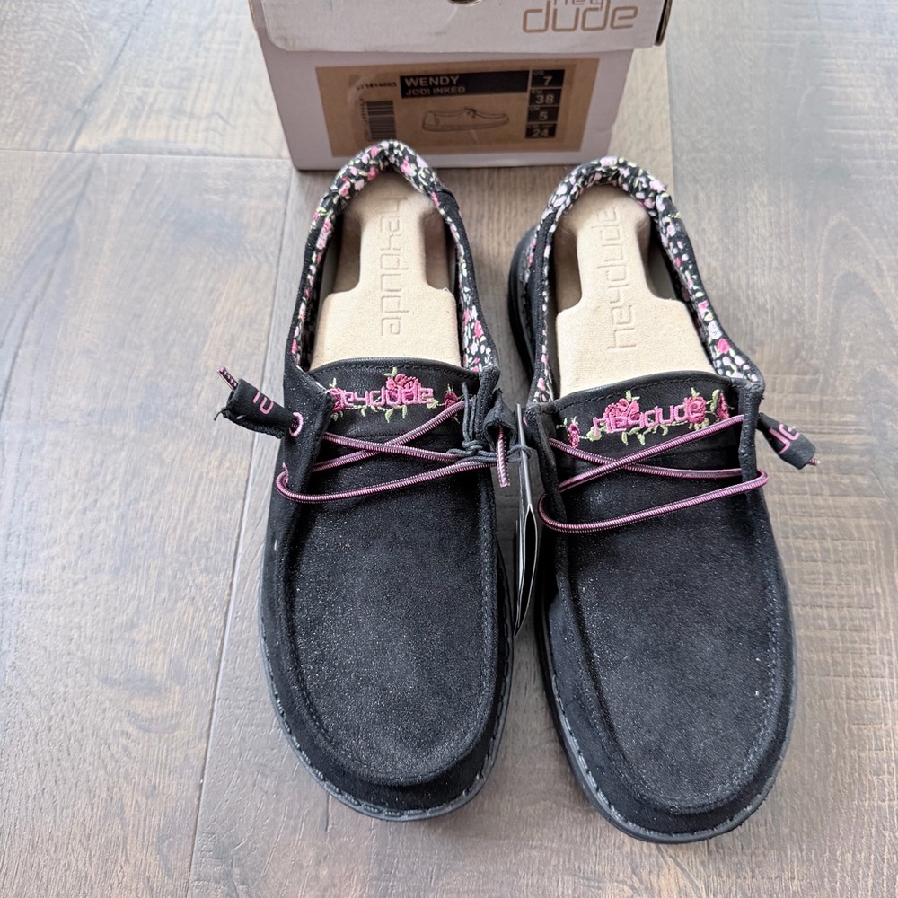 NWT Hey Dude Wendy | Inked Rose | Size: 7 - Picture 5 of 11
